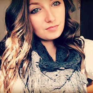 Meet your Posher, Kylee